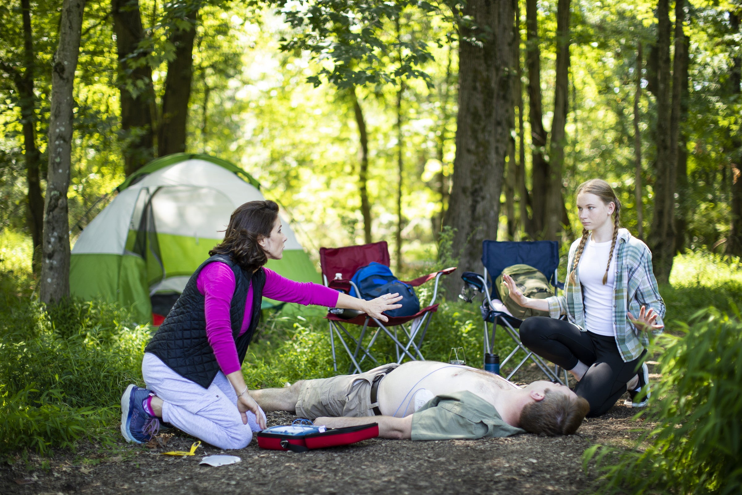 Philips HeartStart Home AED outdoor lifestyle setting